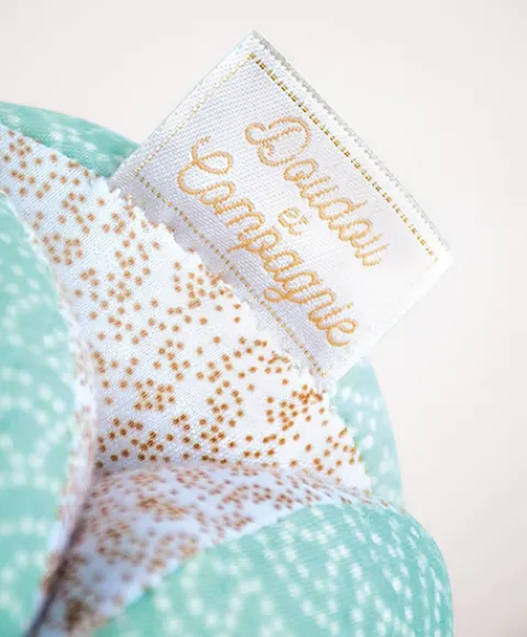 Doudou et Compagnie Balle d'activités Lapin de sucre - Vert - 15 cm> Balles Sensorielles