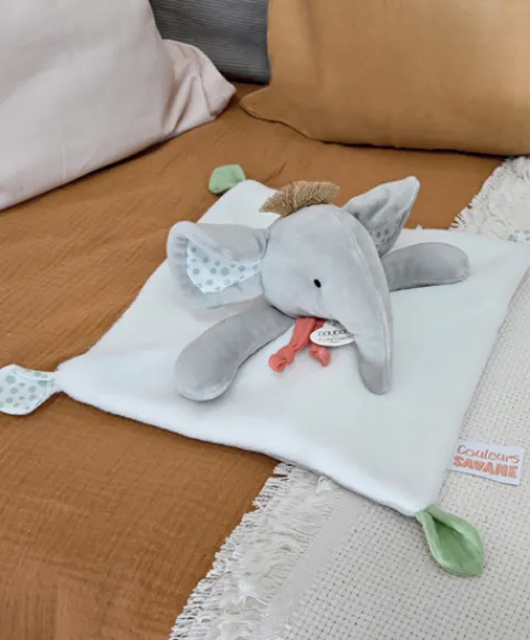 Doudou et Compagnie Doudou elephant gris - 25 cm> Doudou Plat