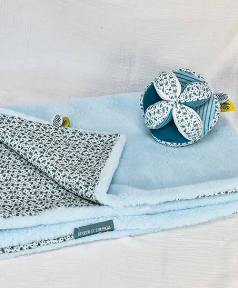 Doudou et Compagnie Ma première balle d'éveil Yoca le koala - 15 cm - Modèle aléatoire> Balles Sensorielles