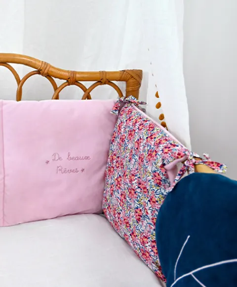 Doudou et Compagnie Tour de lit bébé - BOH'AIME> Les Tours De Lit