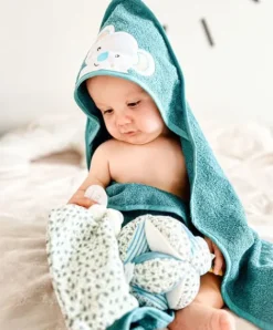 Doudou et Compagnie Coffret cadeau cape de bain et Doudou Yoca le koala - 80 x 80 cm