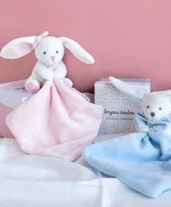 Doudou et Compagnie Doudou mouchoir lapin rose - 10 cm - Boite fleur