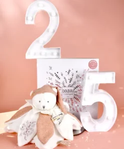 Doudou et Compagnie Doudou plat pétales Ours Rose - 25 cm - Collection Anniversaire